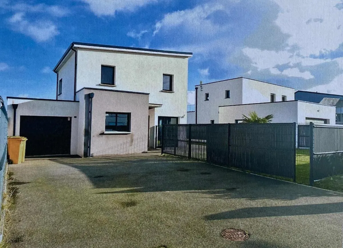 Maison Lumineuse Proche Mer Langueux 0*,